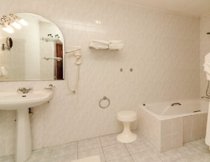 Джуниор сюит 2-мест,2-комн с мини-кух.№435 - Санаторий «Введенское Мэрии Москвы»